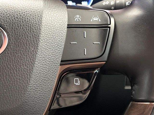 TOYOTA VELLFIRE  HYBRID 2024