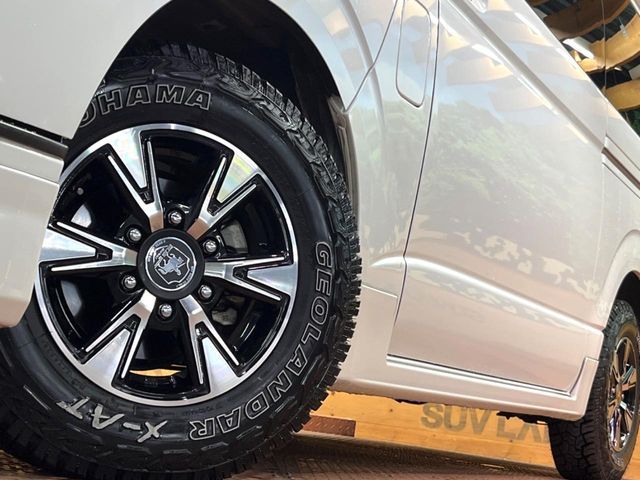 TOYOTA HIACE van 2WD 2022