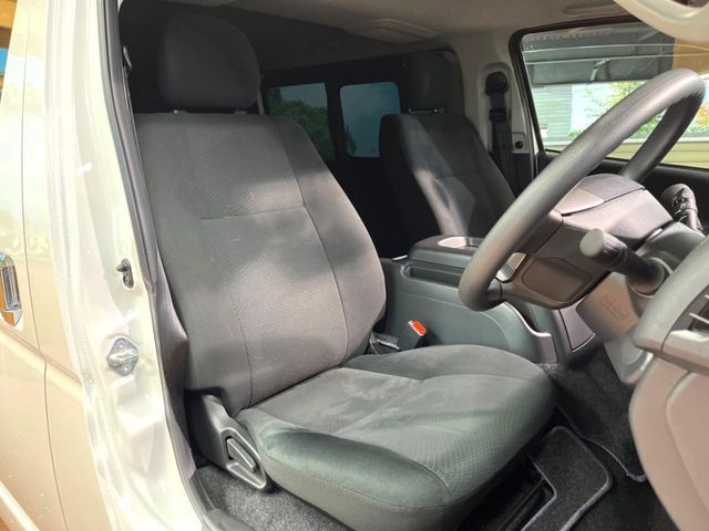 TOYOTA HIACE van 2WD 2025