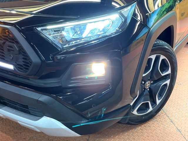 TOYOTA RAV4 4WD 2019