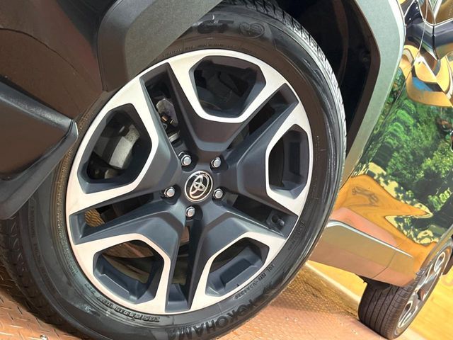 TOYOTA RAV4 4WD 2019