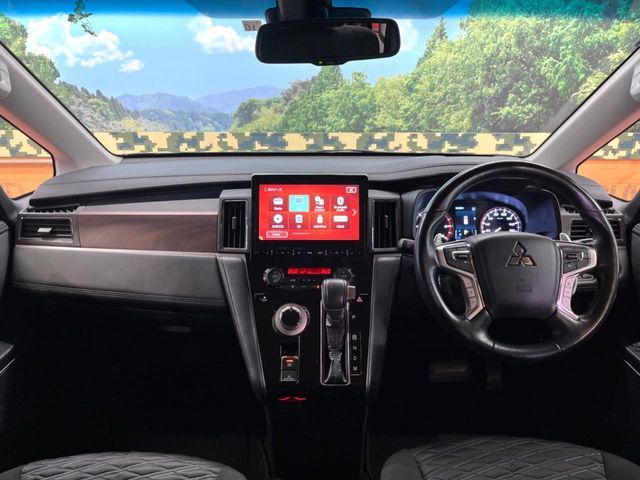 MITSUBISHI DELICA D:5 4WD 2022