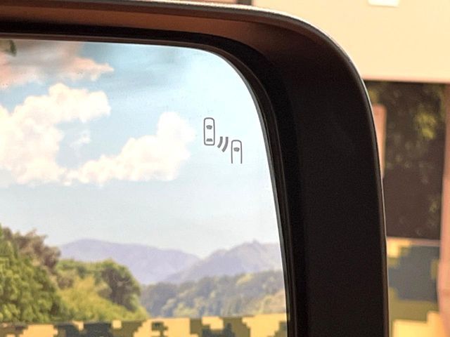 MITSUBISHI DELICA D:5 4WD 2022