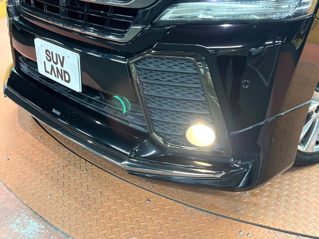 TOYOTA VELLFIRE 2016