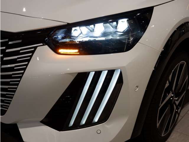 PEUGEOT PEUGEOT 208 2025