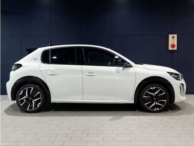 PEUGEOT PEUGEOT 208 2025