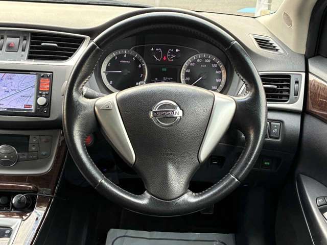 NISSAN Sylphy 2013