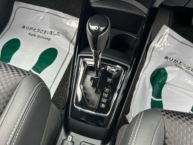 TOYOTA COROLLA FIELDER HYBRID 2017