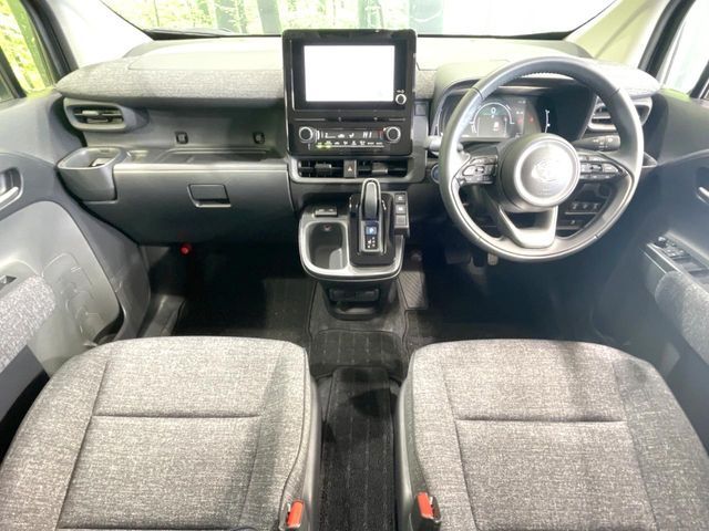 TOYOTA SIENTA HYBRID 2024