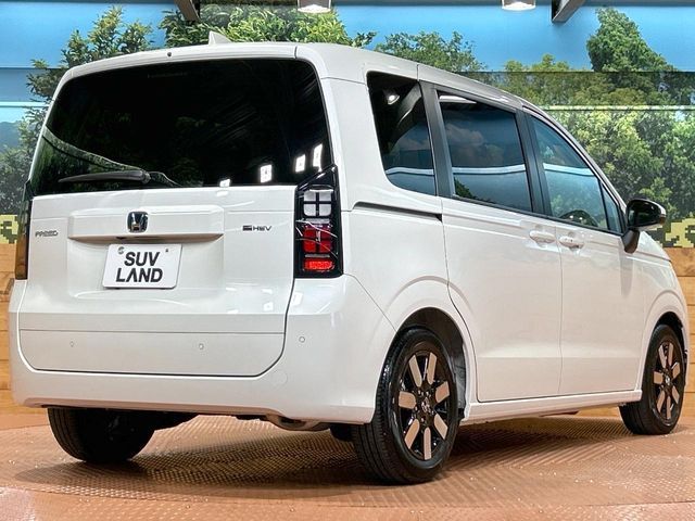HONDA FREED e:HEV 2025