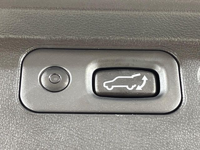 MITSUBISHI DELICA D:5 4WD 2024