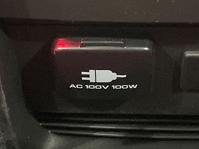 MITSUBISHI DELICA D:5 4WD 2024