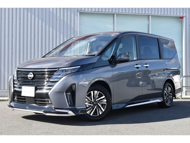 NISSAN SERENA  WG 2025