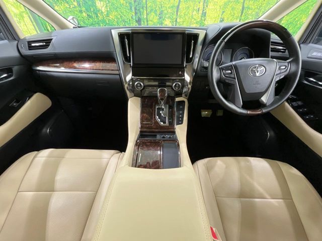 TOYOTA VELLFIRE  HYBRID 4WD 2019
