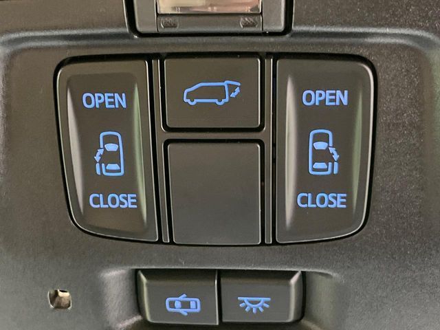 TOYOTA VELLFIRE  HYBRID 4WD 2019