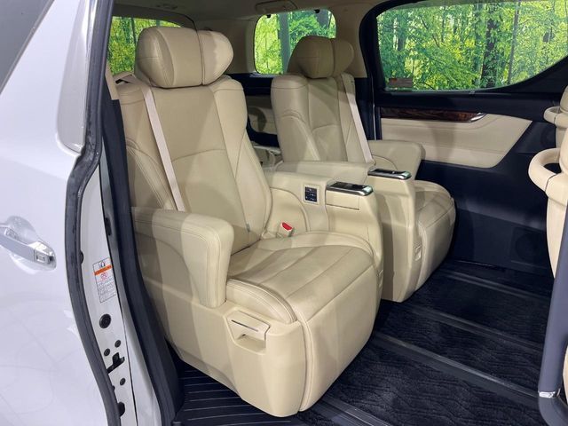 TOYOTA VELLFIRE  HYBRID 4WD 2019