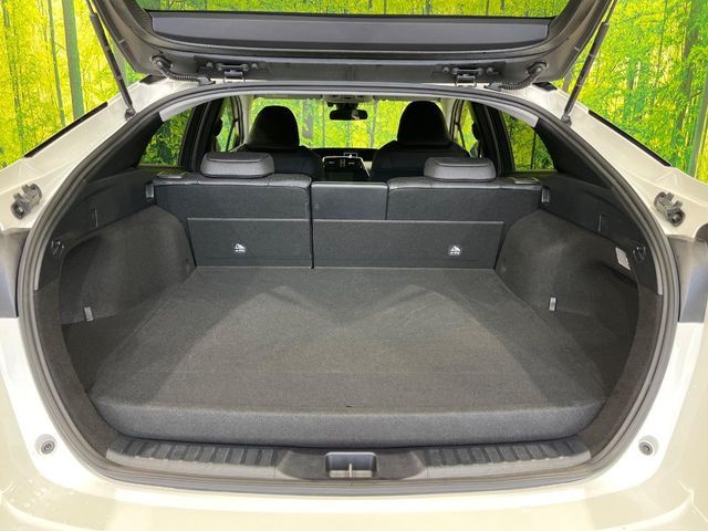 TOYOTA PRIUS PHV 2017