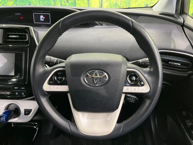 TOYOTA PRIUS PHV 2017