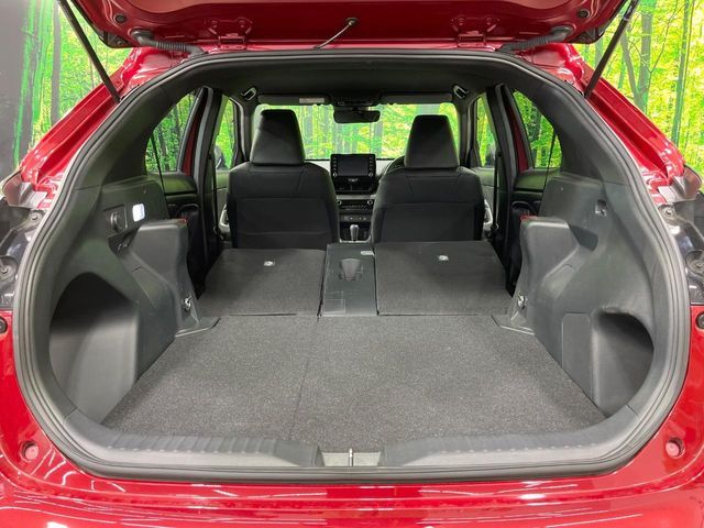 TOYOTA YARIS CROSS HYBRID 2023