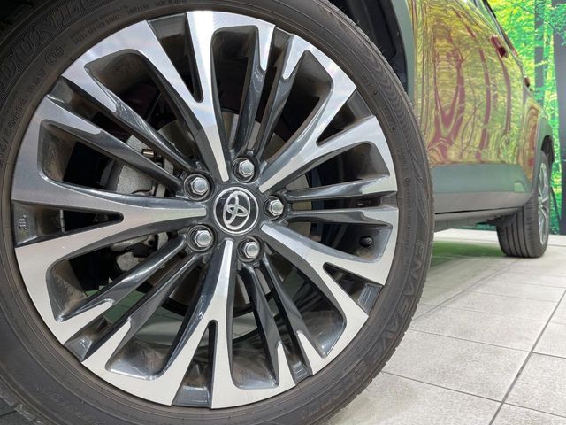 TOYOTA YARIS CROSS HYBRID 2023