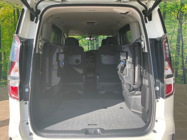 NISSAN SERENA  WG 2020