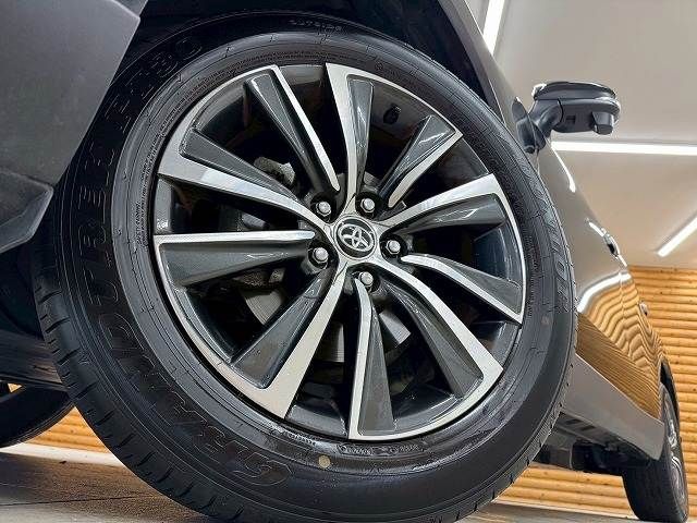 TOYOTA HARRIER 2WD 2024