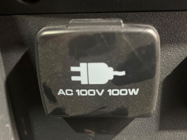 MITSUBISHI DELICA D:5 4WD 2015