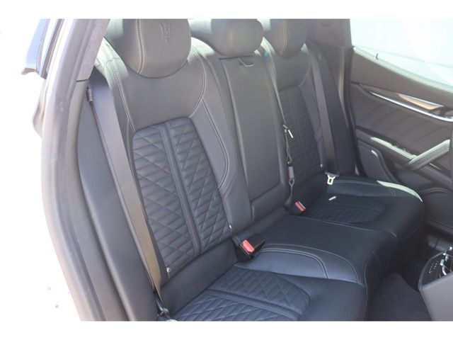 MASERATI MASERATI GHIBLI Sedan 2021