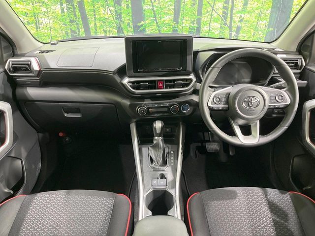 TOYOTA RAIZE HYBRID 2023