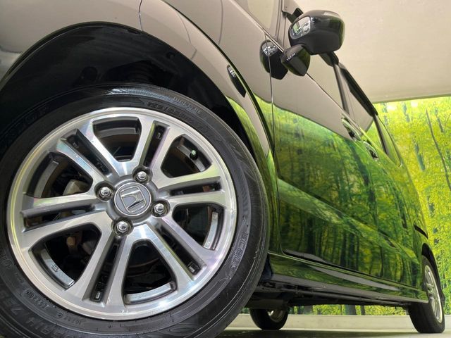 HONDA N BOX CUSTOM 2015