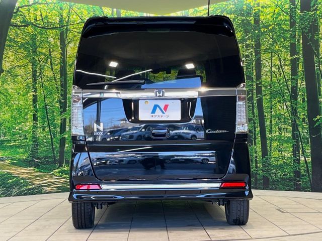 HONDA N BOX CUSTOM 2017