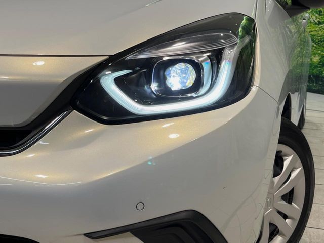 HONDA FIT e:HEV 2022