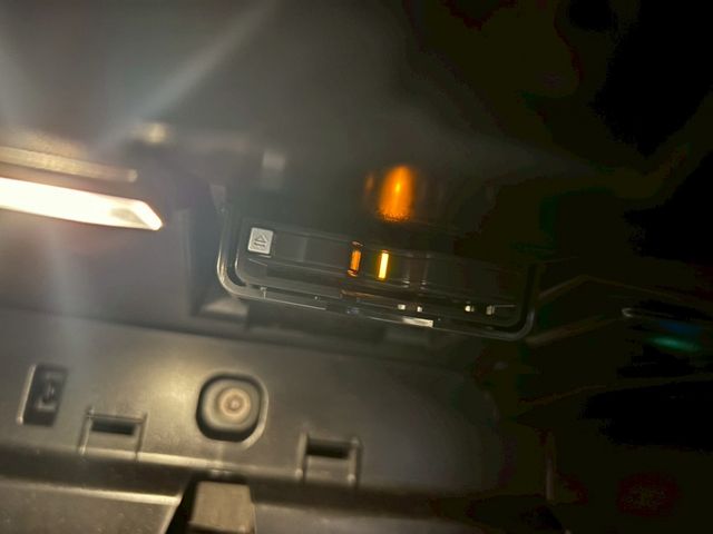 VOLVO VOLVO V60 2023