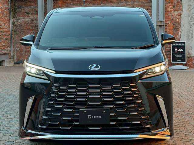 TOYOTA ???? LM500h 2024