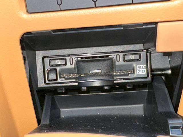 TOYOTA LEXUS LX600 2023