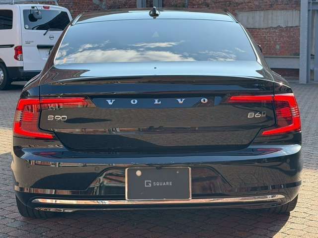 VOLVO VOLVO S90 2022