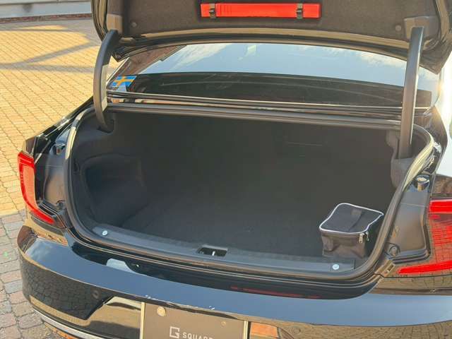 VOLVO VOLVO S90 2022