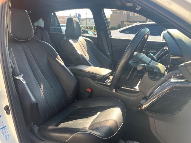 TOYOTA CROWN sedan hybrid 4WD 2018