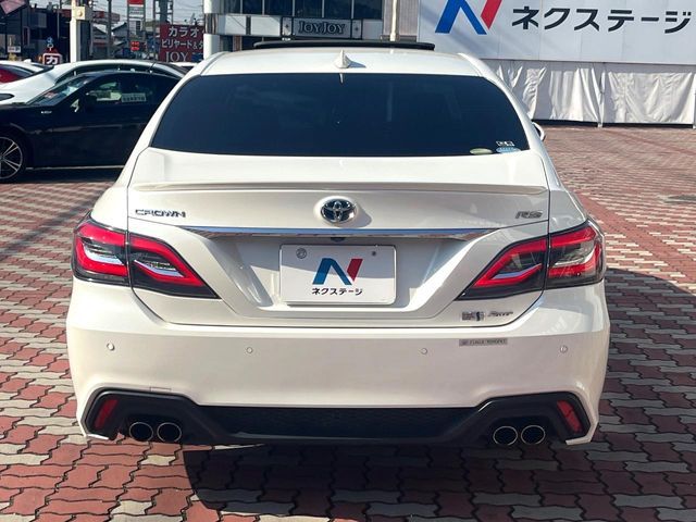 TOYOTA CROWN sedan hybrid 4WD 2018