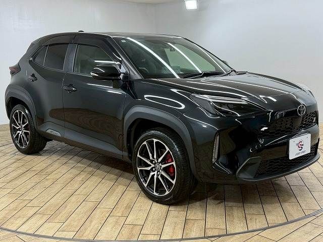 TOYOTA YARIS CROSS HYBRID 2023