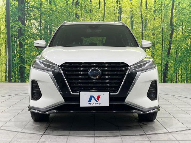 NISSAN KICKS 2020