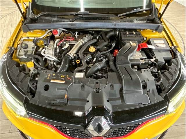 RENAULT RENAULT MEGANE hatchback 2019