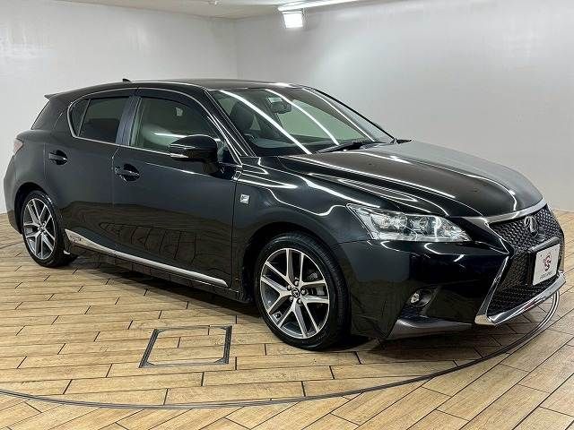 TOYOTA LEXUS CT200h 2016