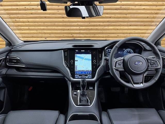 SUBARU LEGACY OUTBACK 2025