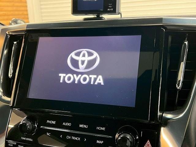 TOYOTA VELLFIRE  HYBRID 4WD 2020