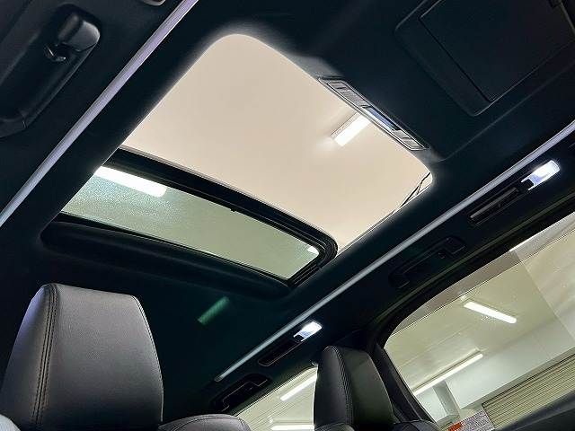 TOYOTA VELLFIRE  HYBRID 4WD 2020