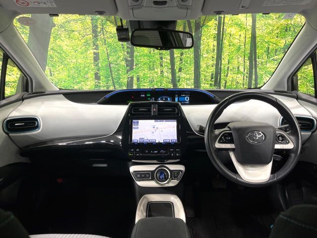 TOYOTA PRIUS 4WD 2016