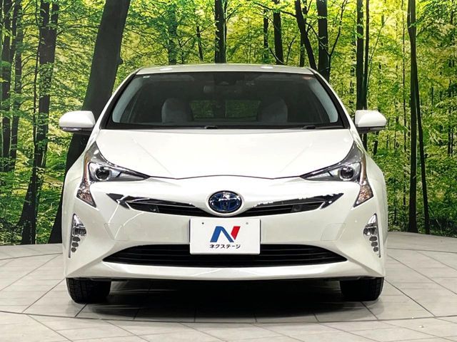 TOYOTA PRIUS 4WD 2016