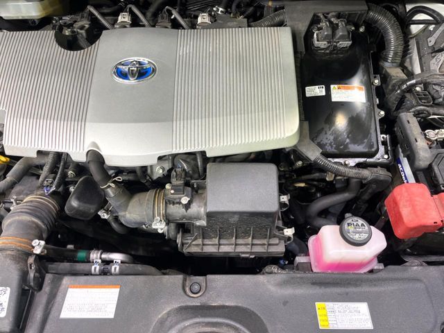 TOYOTA PRIUS 4WD 2016