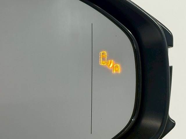 TOYOTA CROWN CROSSOVER 2023